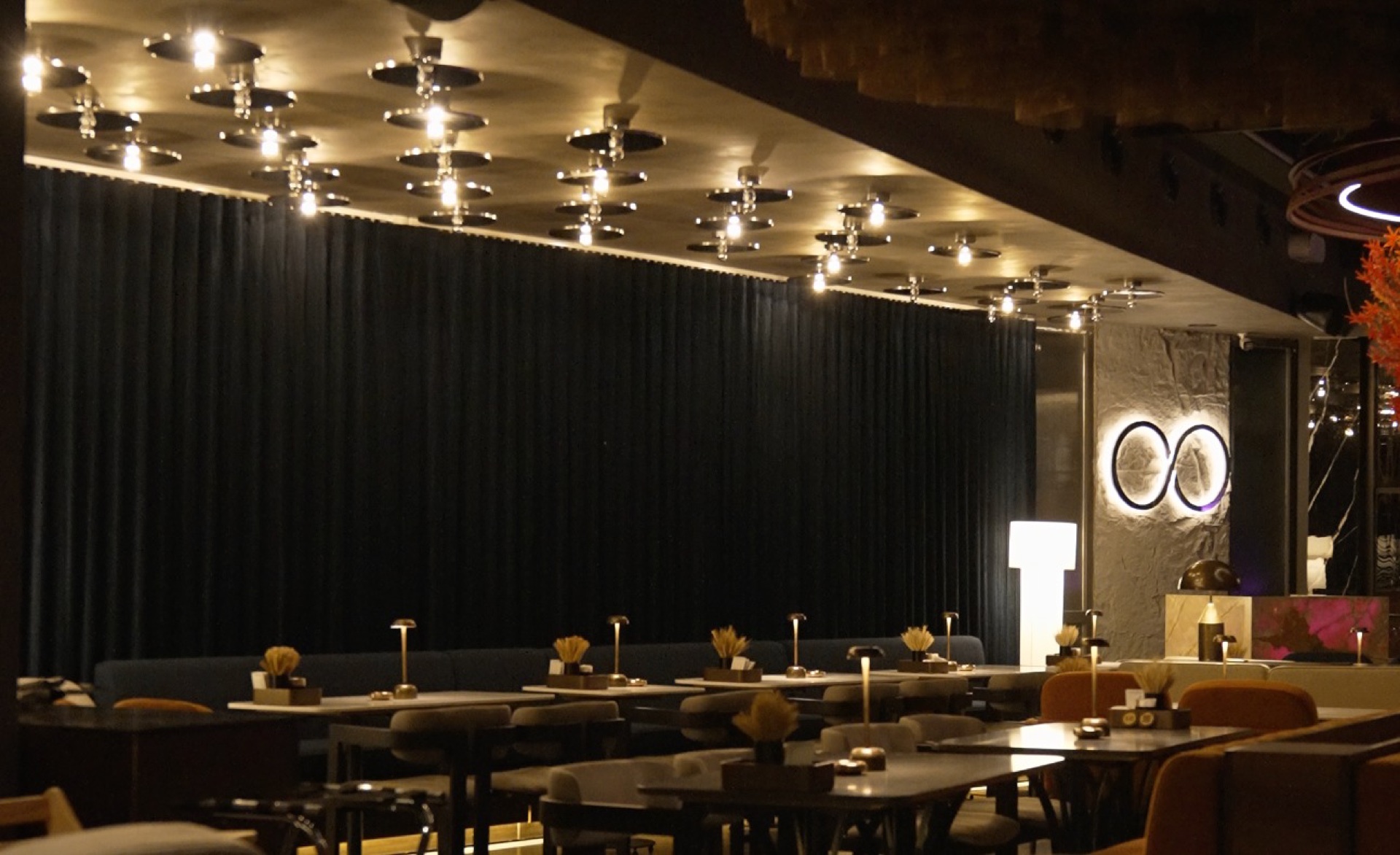 Sekiz Lounge iç mekan